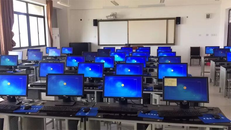 爱体育(中国)迷你主机在云教室中的应用